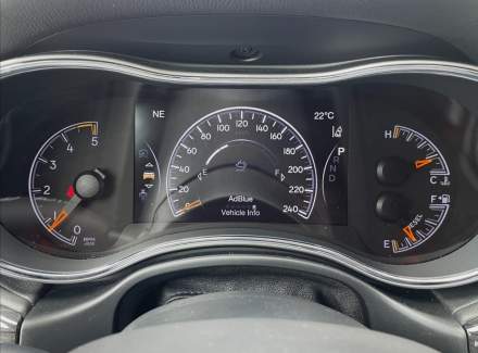 Jeep - Grand Cherokee