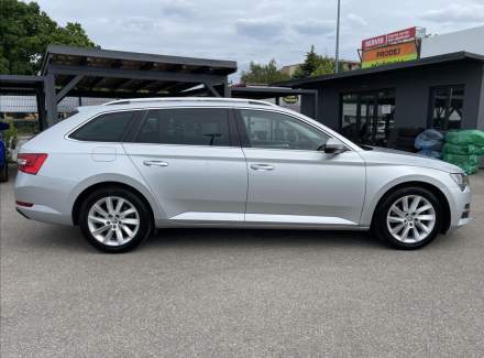 Škoda - Superb