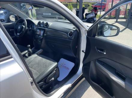 Suzuki - Vitara