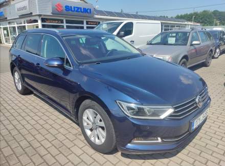 Volkswagen - Passat