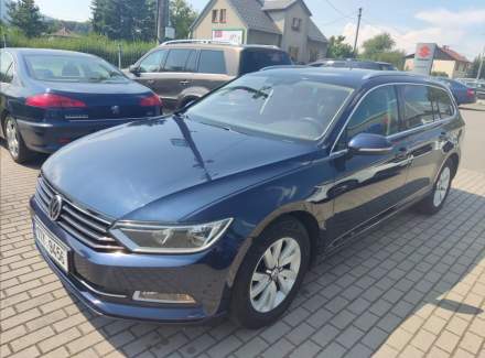 Volkswagen - Passat