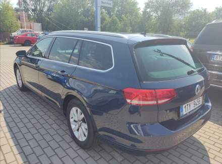 Volkswagen - Passat