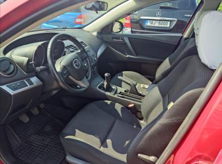 Mazda - 3