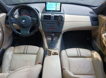 BMW - X3