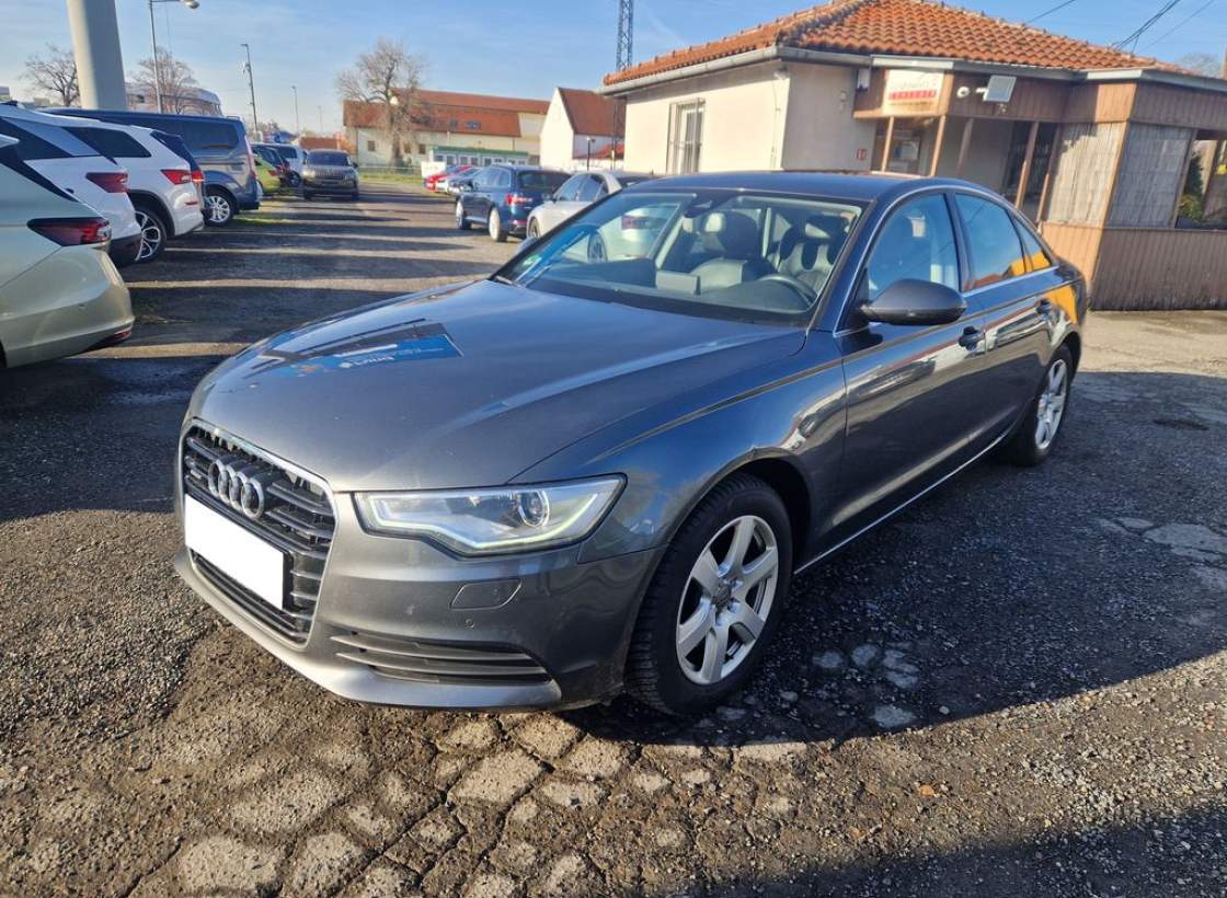 Audi - A6