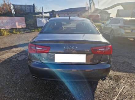 Audi - A6