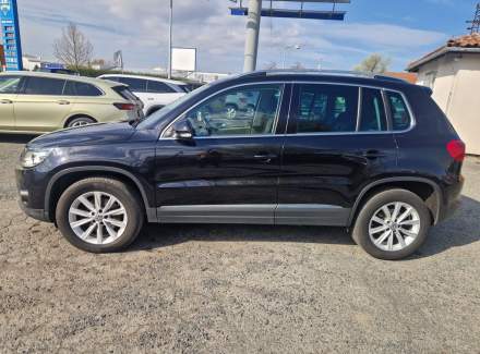 Volkswagen - Tiguan