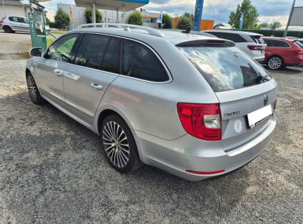 Škoda - Superb