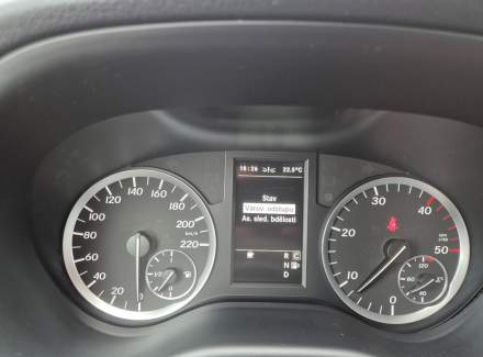 Mercedes-Benz - Vito