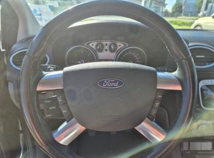 Ford - Focus