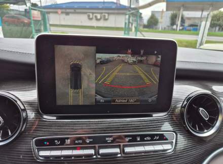 Mercedes-Benz - V-class