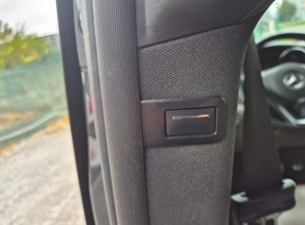 Mercedes-Benz - V-class