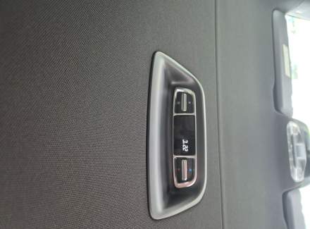 Mercedes-Benz - V-class