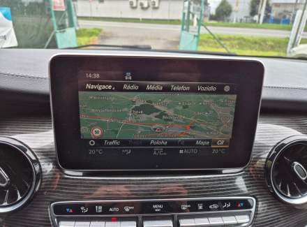 Mercedes-Benz - V-class