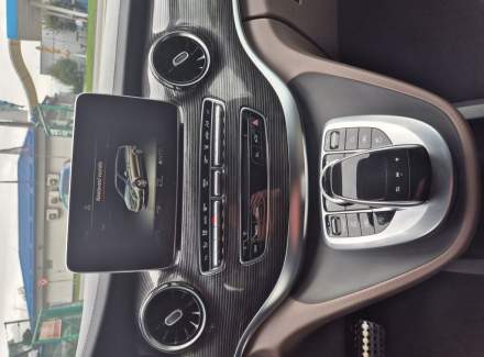 Mercedes-Benz - V-class