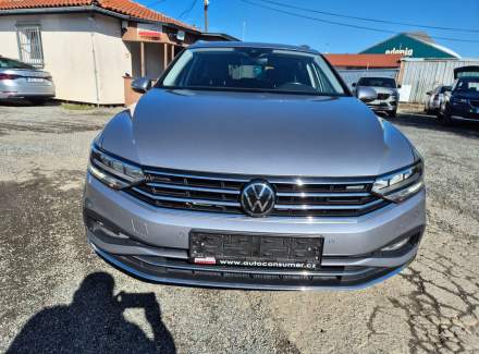 Volkswagen - Passat