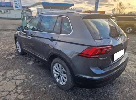 Volkswagen - Tiguan