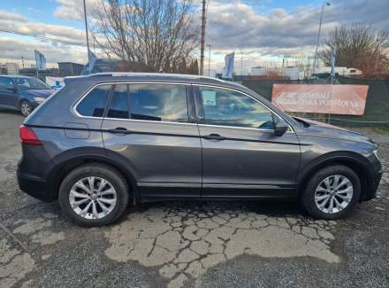 Volkswagen - Tiguan