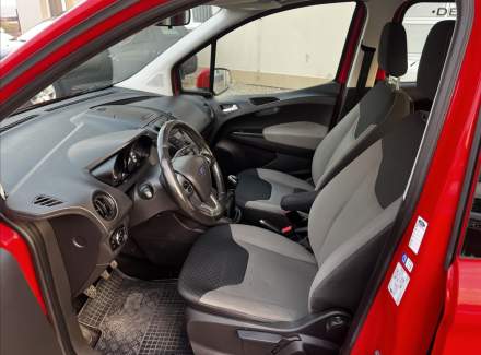 Ford - Tourneo Courier