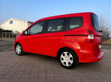 Ford - Tourneo Courier