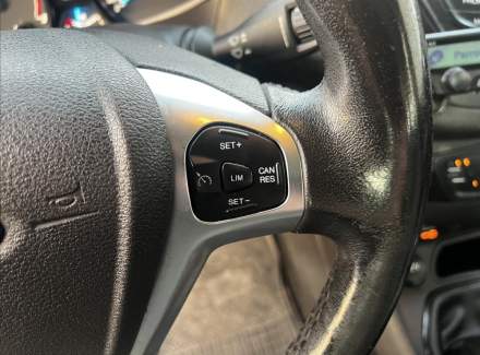 Ford - Tourneo Courier