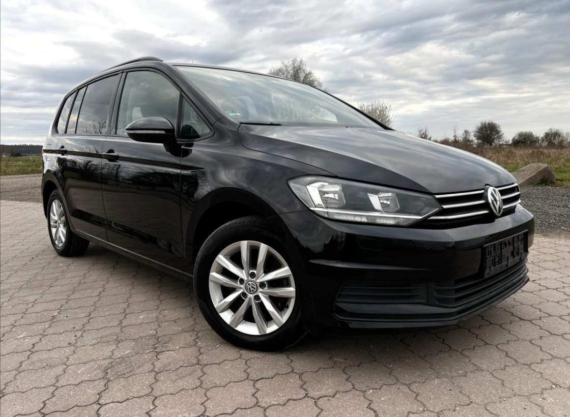 Volkswagen - Touran