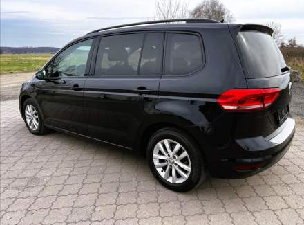 Volkswagen - Touran