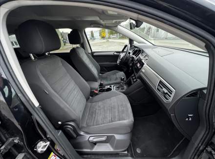 Volkswagen - Touran