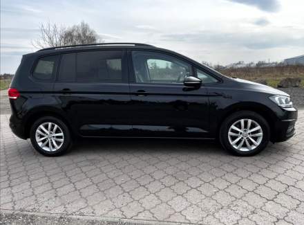 Volkswagen - Touran