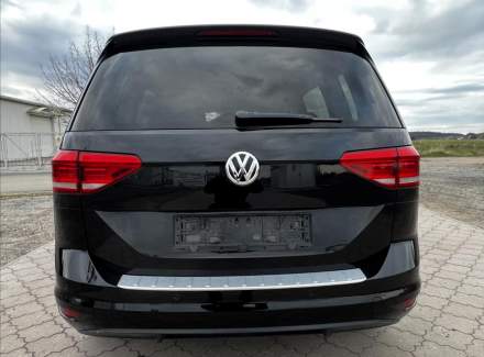 Volkswagen - Touran