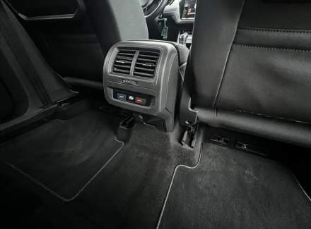 Volkswagen - Touran