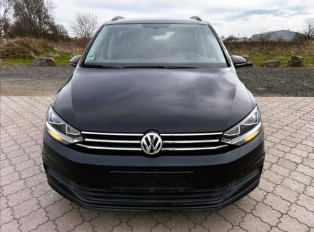 Volkswagen - Touran