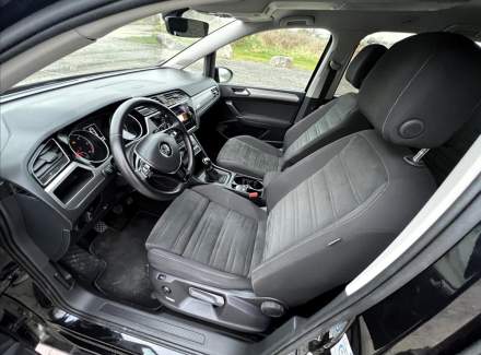 Volkswagen - Touran