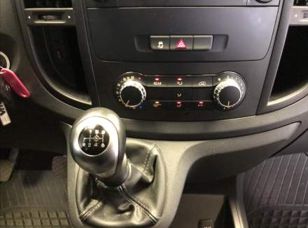 Mercedes-Benz - Vito