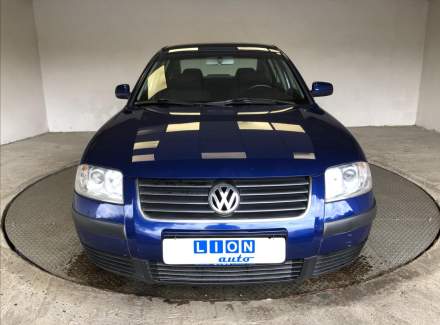 Volkswagen - Passat