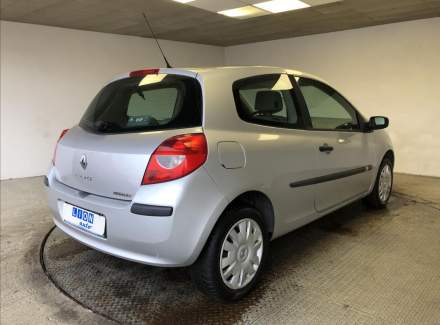 Renault - Clio