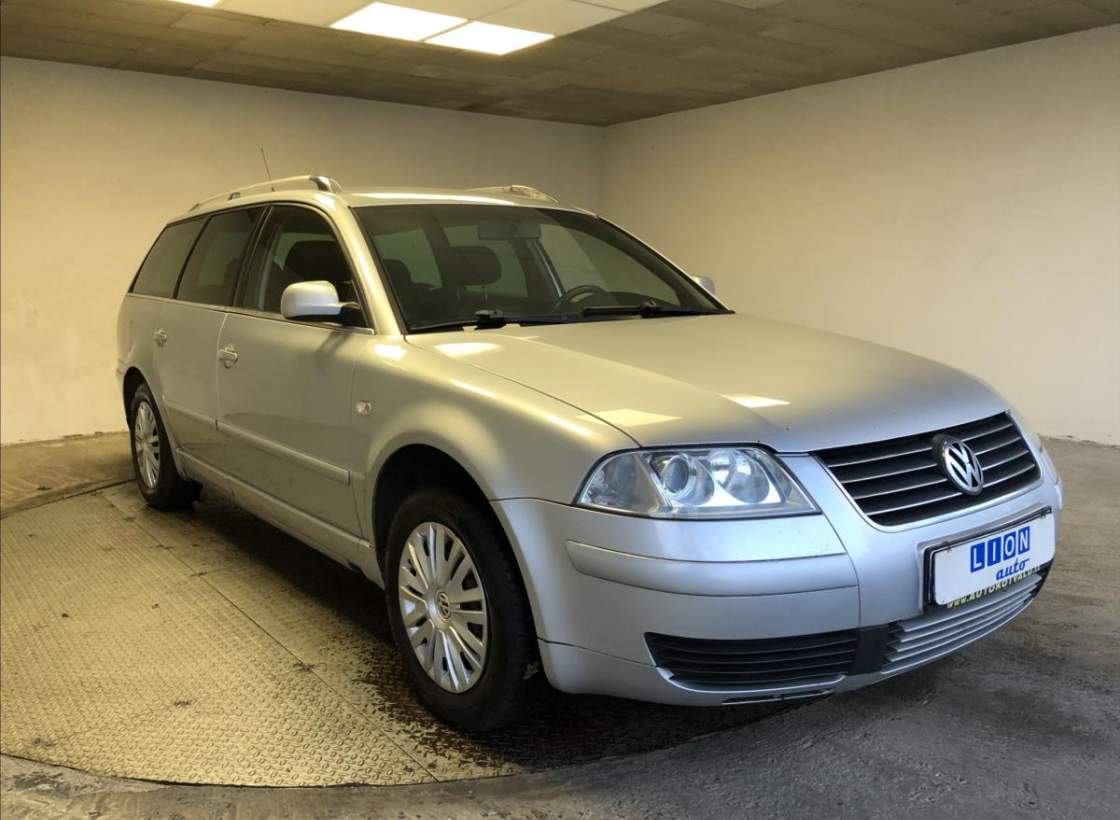 Volkswagen - Passat
