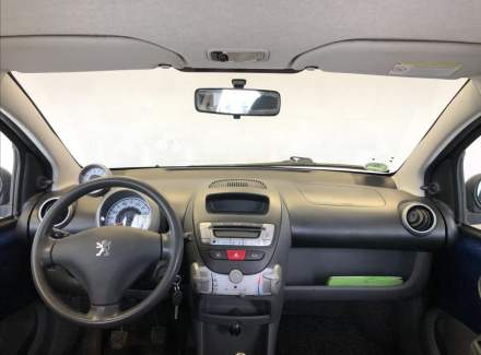 Peugeot - 107