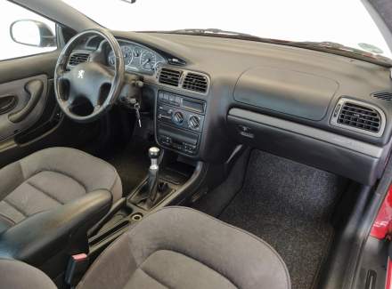 Peugeot - 406