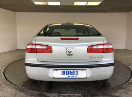 Renault - Laguna