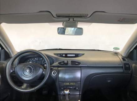 Renault - Laguna