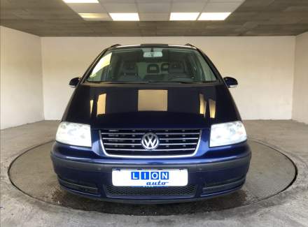 Volkswagen - Sharan