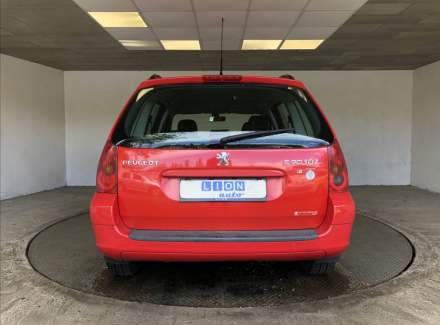 Peugeot - 307