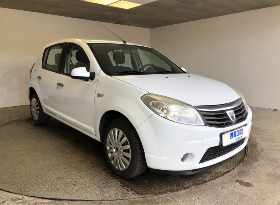 Dacia - Sandero