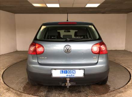 Volkswagen - Golf