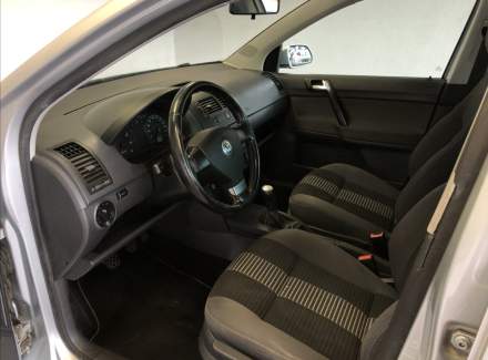 Volkswagen - Polo