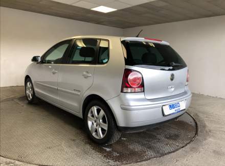 Volkswagen - Polo