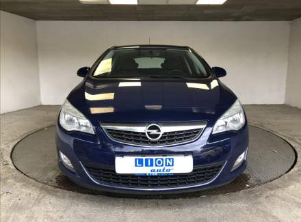 Opel - Astra