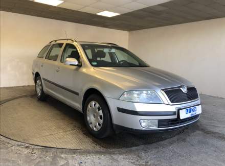 Škoda - Octavia