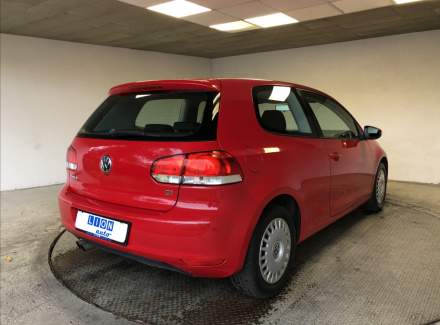 Volkswagen - Golf
